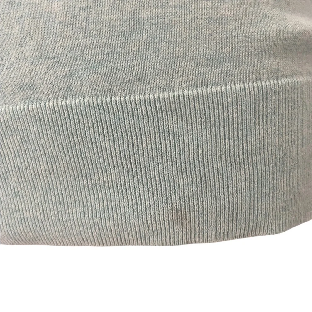 Vineyard Vines Turquoise baby blue V neck fitted sweater, XS - Picture 6 of 9